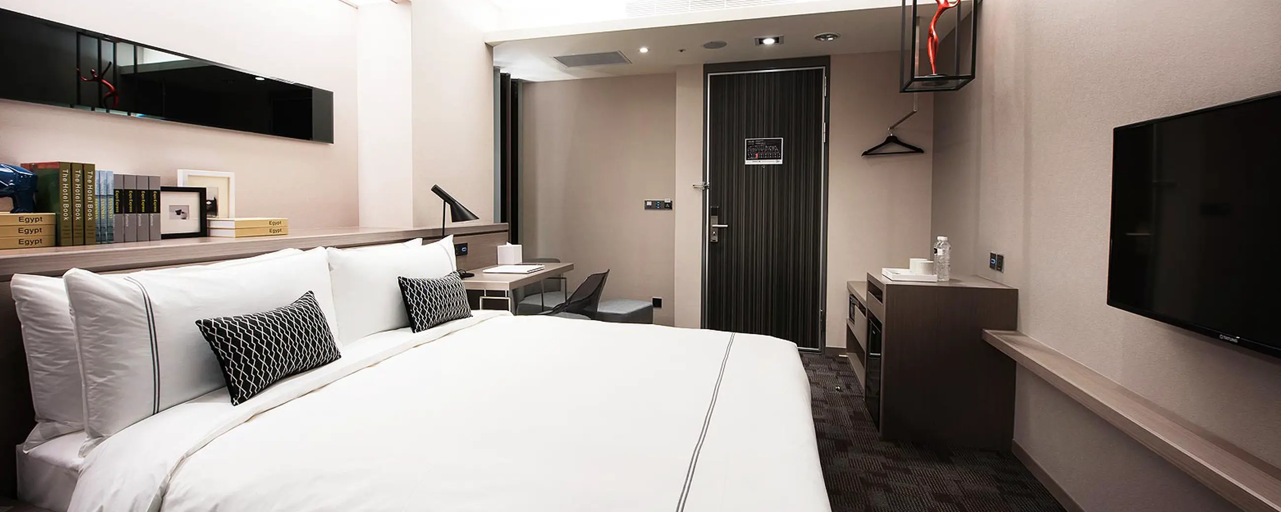 雅緻客房(一大床)